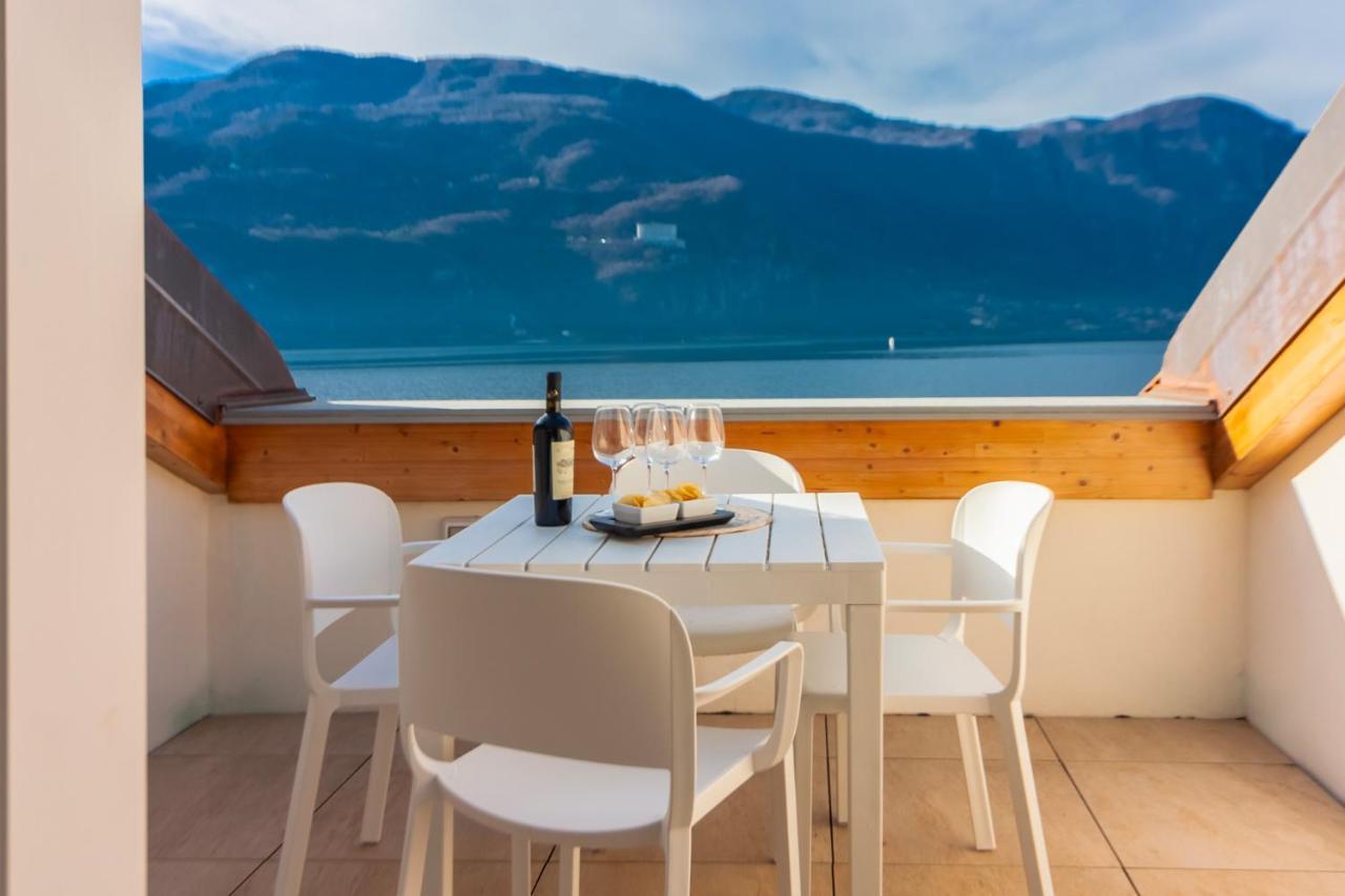 شقة Aglaia Luxury Lake View By Wonderful Italy اباديا لاريانا المظهر الخارجي الصورة